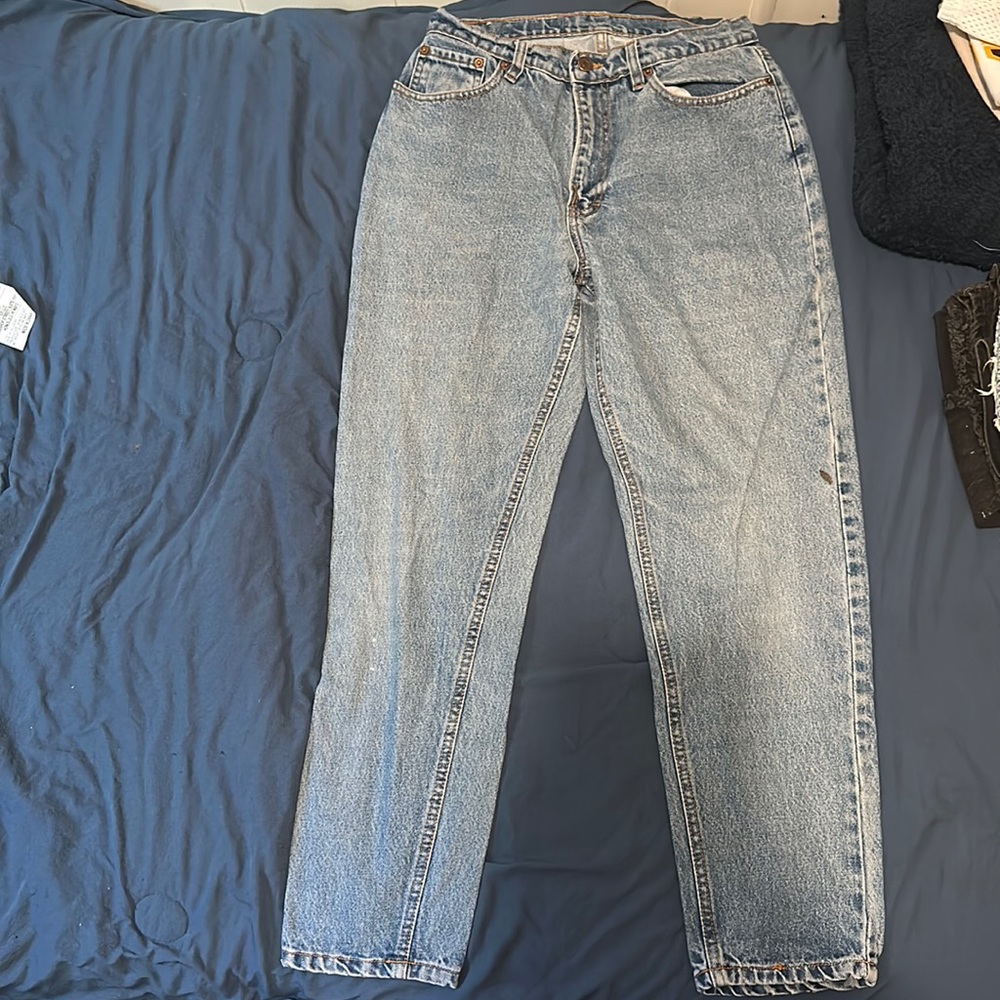 A beautiful thrift, lovely vintage Jordache pants, and perfect for comfort💕